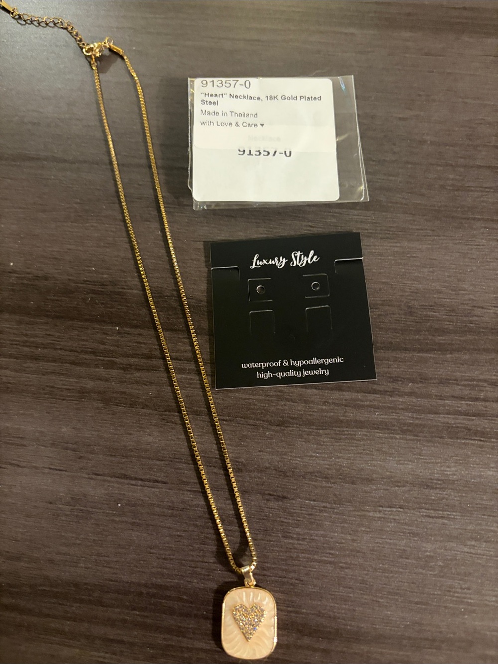 18k gold plated Gold Heart Rectangular Pendant Necklace